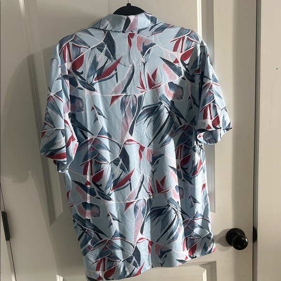 NWT Walter Hagen Men's Blue‎ and Red Patterned Shirt - Picture 4 of 4